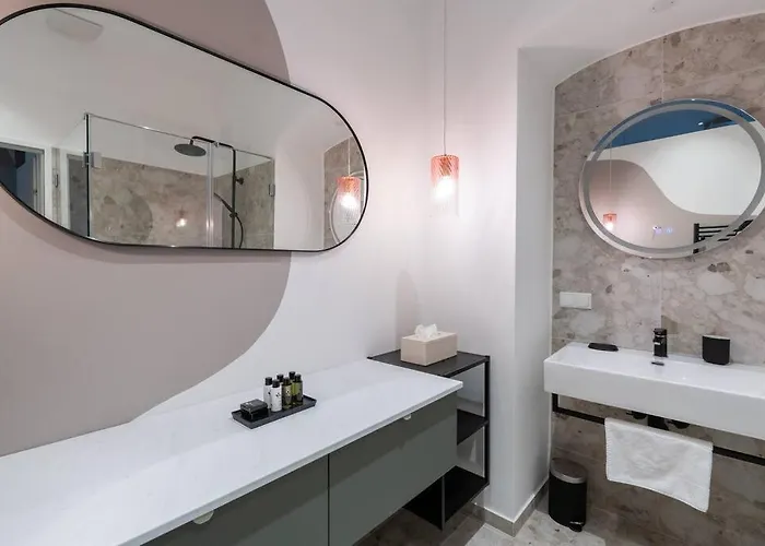Apartment Elegant 1br Suite, Close By Hm